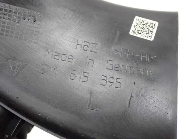 Remluchtkanaal links achter OEM 9J1615395 Porsche Taycan image 4