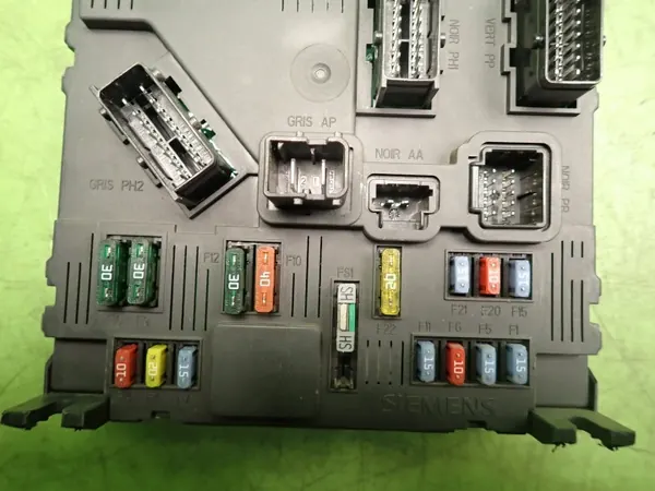 BSI-Modul OEM 9657999780 für Peugeot 206 1.4 HDI image 7