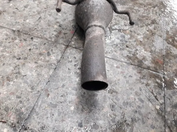 Silencieux central Toyota Avensis T25 - Pièce OEM image 6