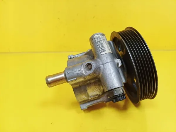 Styrpump OEM DRC100389 för Renault image 3