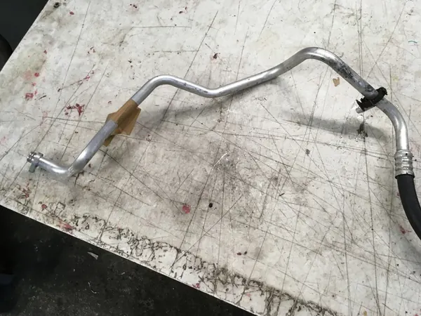 A/C-putki Renault Trafic 2.0 DCI image 3