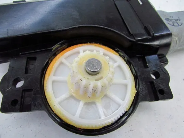 Motor de techo solar OEM 6326048061 para Lexus RX 2003-2008 image 6