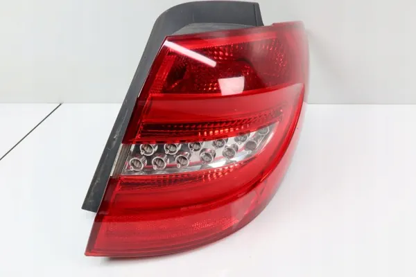 Mercedes A-klass W246 höger bakljus OEM 2468200664 image 5