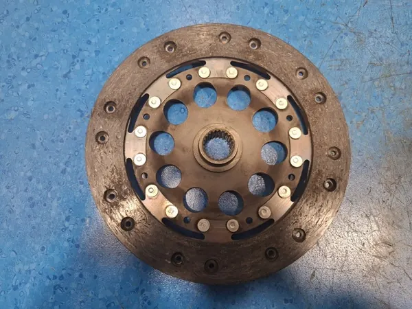 VW PASSAT B5 1.6 Volante Duplo 058141117A image 9