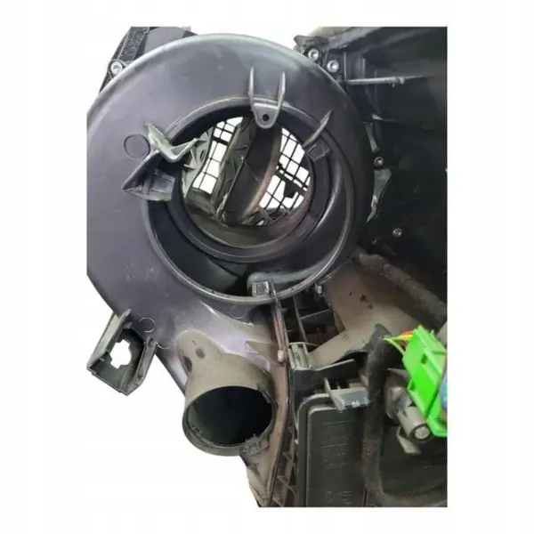 Volvo XC60 2010 Radiateur Chauffage OEM 6G9N19B555 image 4