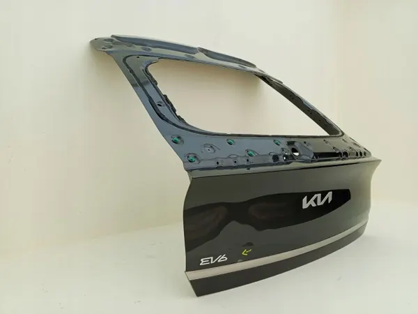 Tapa Maletero KIA EV6 2021- OEM - Usado image 3