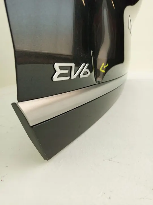 Tapa Maletero KIA EV6 2021- OEM - Usado image 7
