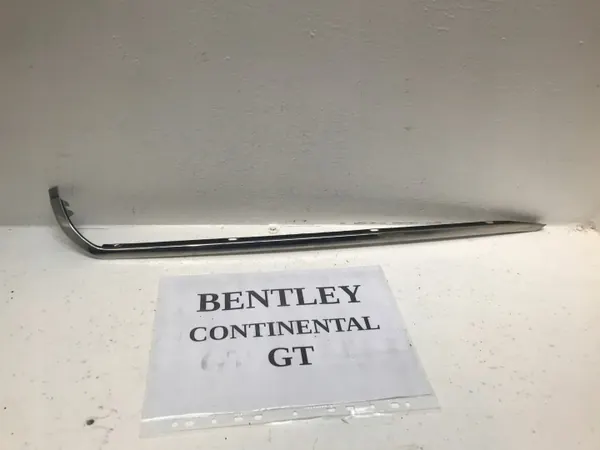 Bentley GTC Oikea Pilarikoriste OEM 3W7853982A image 2