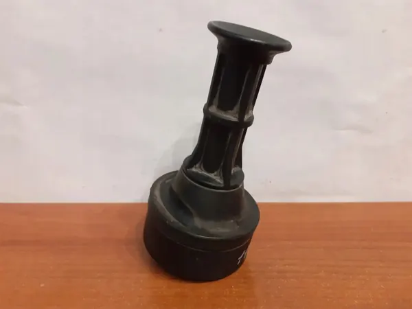 Taka-vasen iskunvaimennintuki OEM 550344EA0A - Käytetty image 5