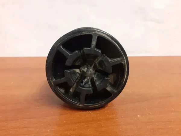 Taka-vasen iskunvaimennintuki OEM 550344EA0A - Käytetty image 7