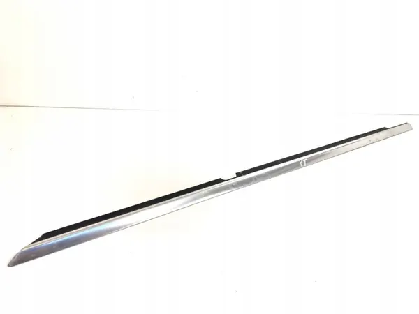 Taka-oikea raapimislista OEM LORK-2318-12310 Mercedes image 2