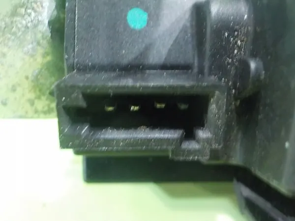 Fecho de porta-malas Ford OEM 51809766 para Ka MK2 1.2 image 4