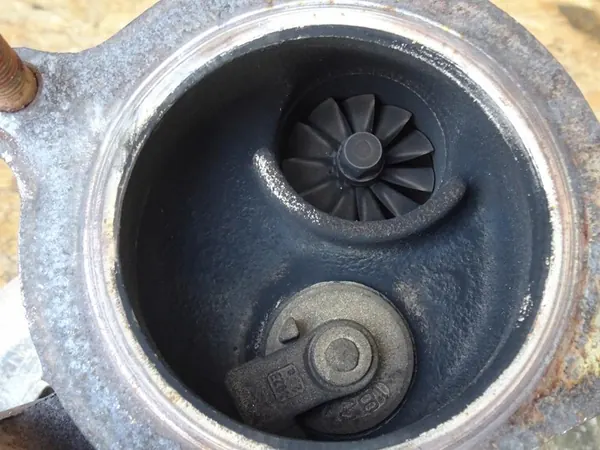 Turboaggregat AUDI A3 8P GOLF V EOS 2.0 TFSI 06F145701G image 6