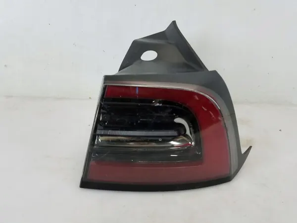 Bakljus Tesla Model 3 image 9