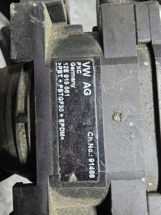 OEM 12E915561 Laadsocket voor SEAT Mii VW Up image 5