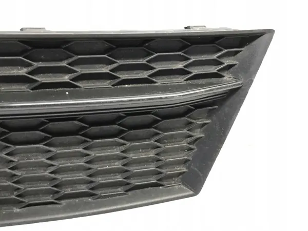 Rejilla de parachoques delantera Audi A3 S3, OEM 8V3807681AB image 2