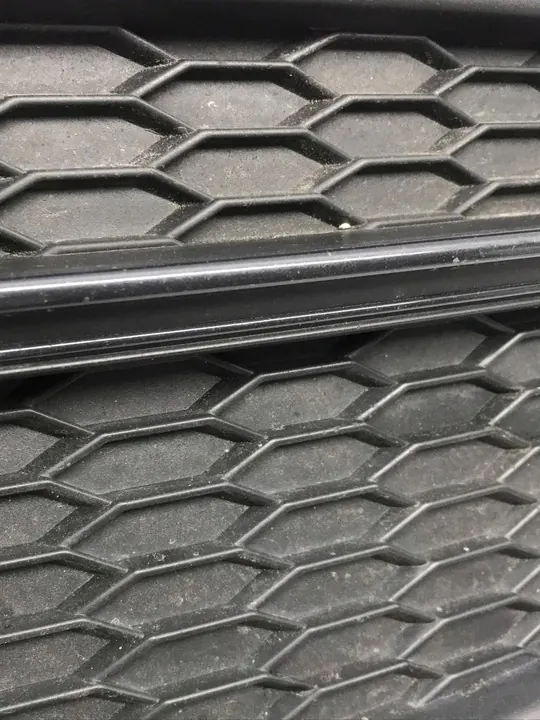 Rejilla de parachoques delantera Audi A3 S3, OEM 8V3807681AB image 5