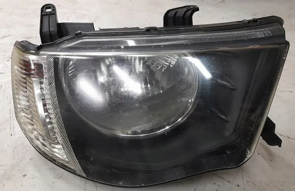 Faros delanteros derecho Mitsubishi L200 OEM 8301B462 image 4