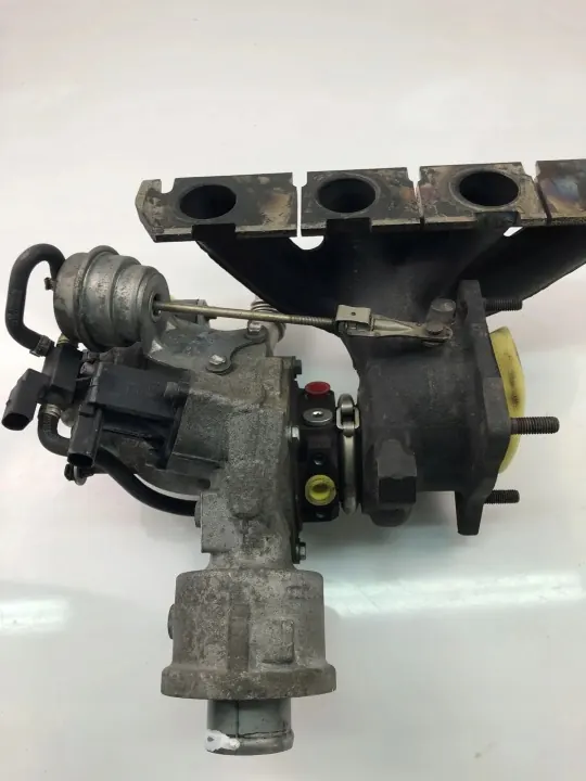 Turbo usado OEM 06D145701C para Audi A6 image 3