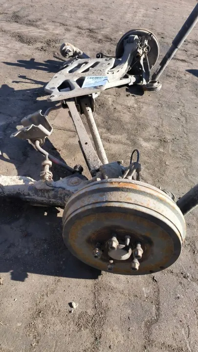 Poutre suspension arrière FIAT pour Siena 1.2B 99R image 3
