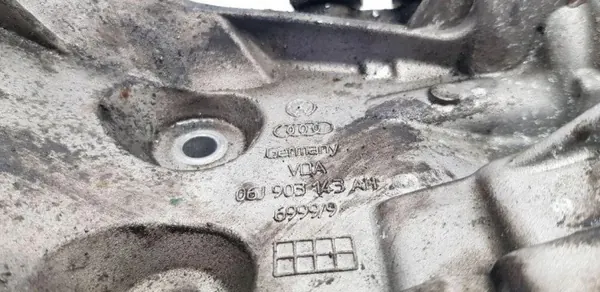Öljysuodattimen kiinnike OEM 06J903143AH VW Passat B6 image 5