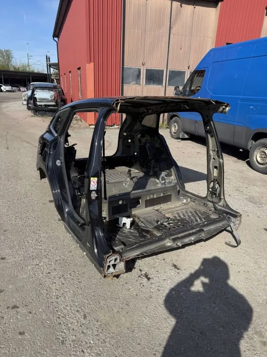 Panel trasero Skoda Enyaq iV - Pieza OEM usada image 4