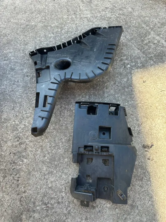 OEM 31425465 Stötfångare Glidfäste Vänster Bak Volvo V60 image 2
