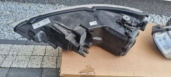 AUDI A1 8X FARO IZQUIERDO DERECHO 8X0941004 8X0941003 image 6