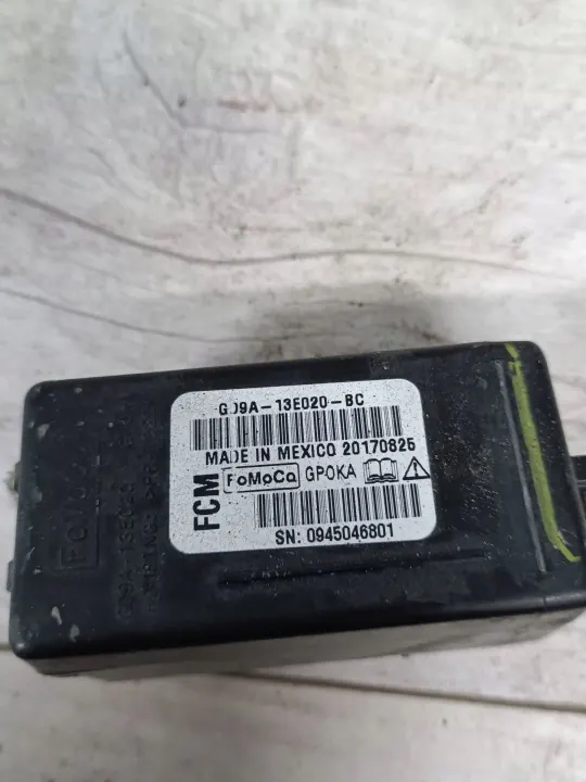 Ksenon-virtalähde OEM GD9A13E020BC Lincoln Continentalille image 4