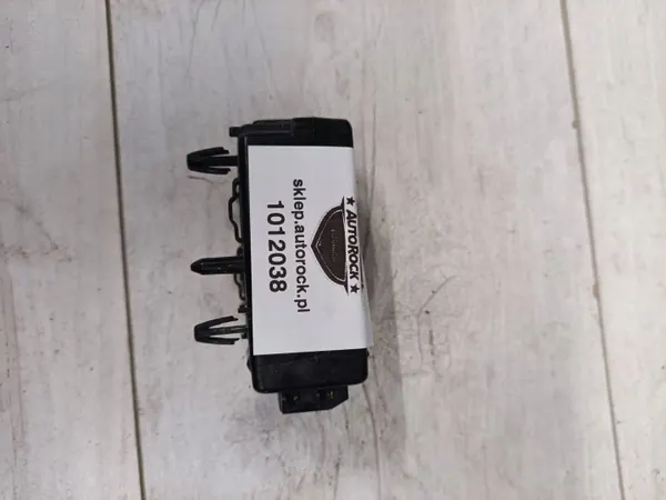 Ksenon-virtalähde OEM GD9A13E020BC Lincoln Continentalille image 6