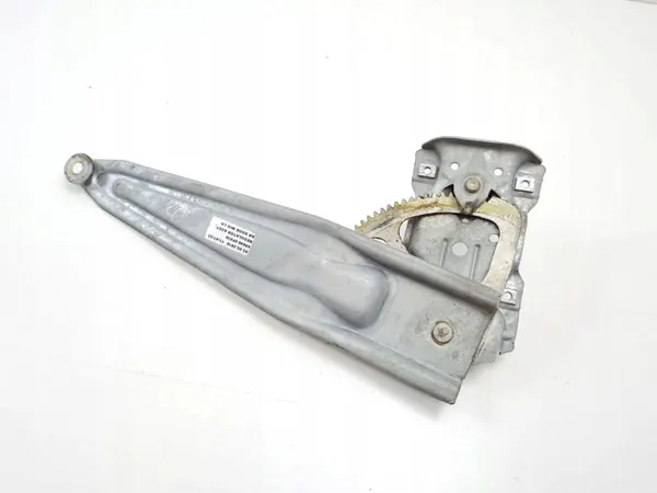 Regulador manual janela traseira Toyota Verso OEM 698400F030 image 2