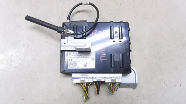 Controlador Motor SsangYong OEM 87570-35151 image 5