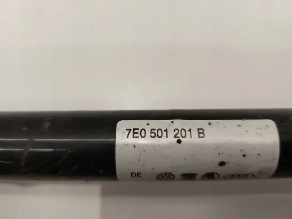 Volkswagen Transporter - Caravelle T5 2012 Vänster Bakaxel image 8