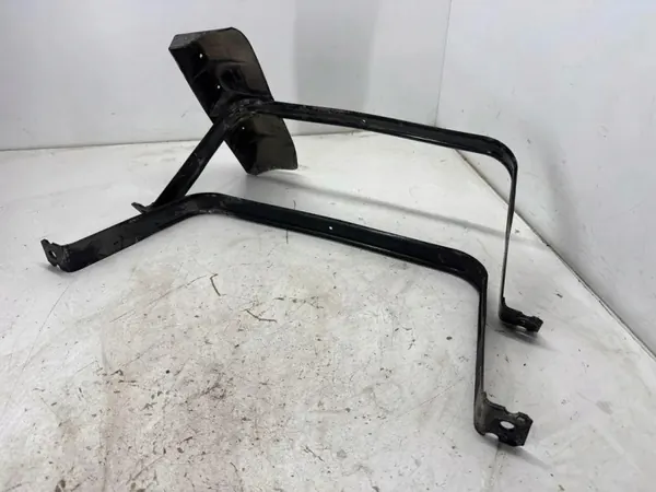 Soporte de tanque Audi Q3 F3 2020 OEM 5QF201656D image 4
