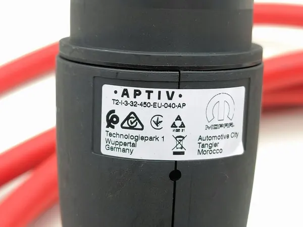 Câble de charge EV Peugeot 3008 III 2024 OEM 35557145 image 4