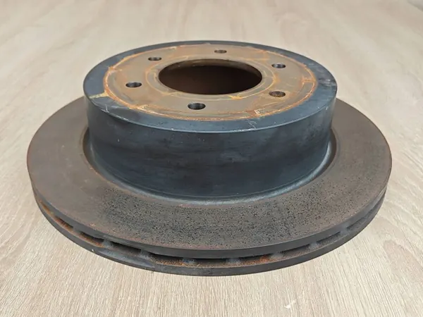 Jeu disques et plaquettes arrière OEM MB3C2A315BA image 3