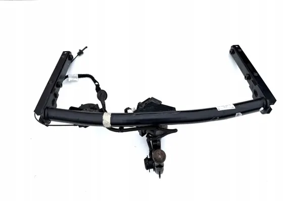 Käytetty hinauskoukku OEM 4G0800491S Audi A6 C7:lle image 2