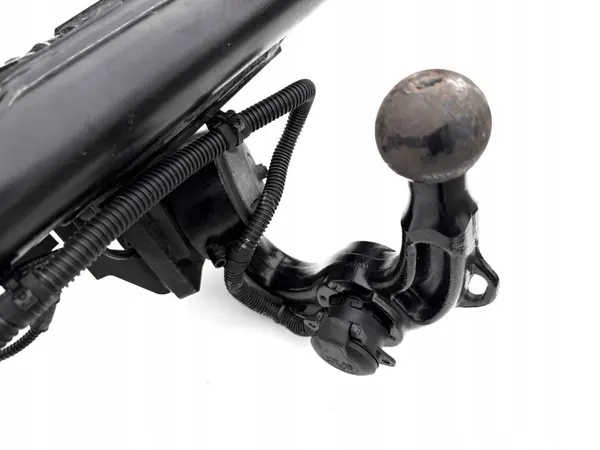 Käytetty hinauskoukku OEM 4G0800491S Audi A6 C7:lle image 3