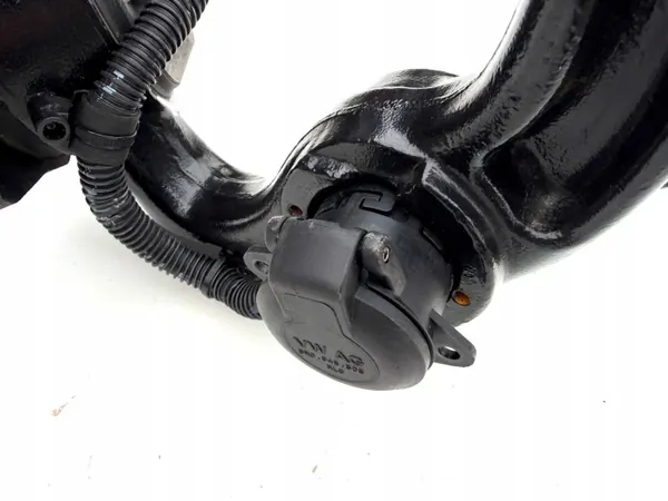Käytetty hinauskoukku OEM 4G0800491S Audi A6 C7:lle image 4