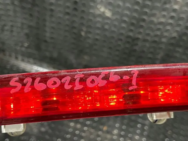 Feu Stop Arrière Hyundai OEM 92700-Q0100 S2602I056 image 6