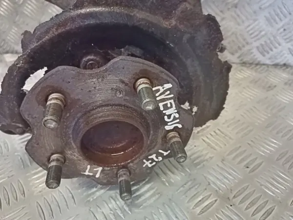Naaf OEM ZWROTNICA PIASTA LEWY TYŁ TOYOTA AVENSIS T27 image 3