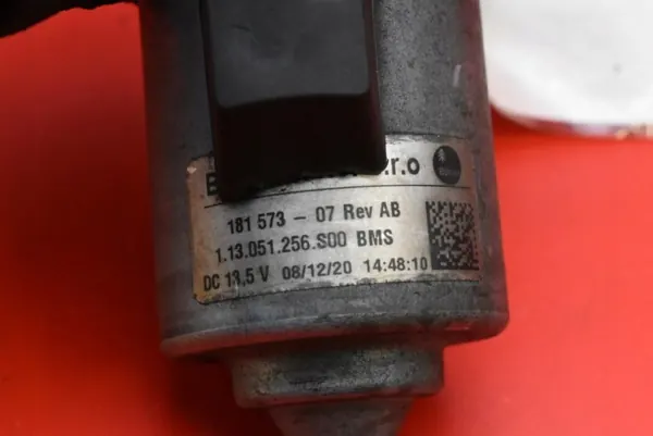 Bomba de vacío OEM N243-437H0A para Mazda MX-5 ND 2.0 image 6