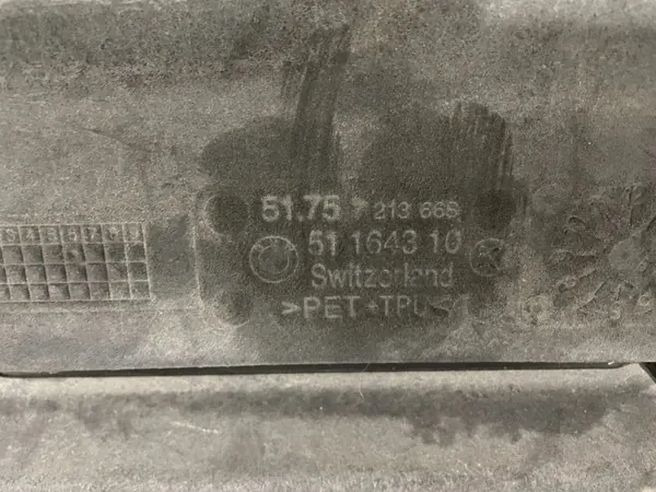BMW X3/X4 Getriebeunterschale OEM 7213668 image 4