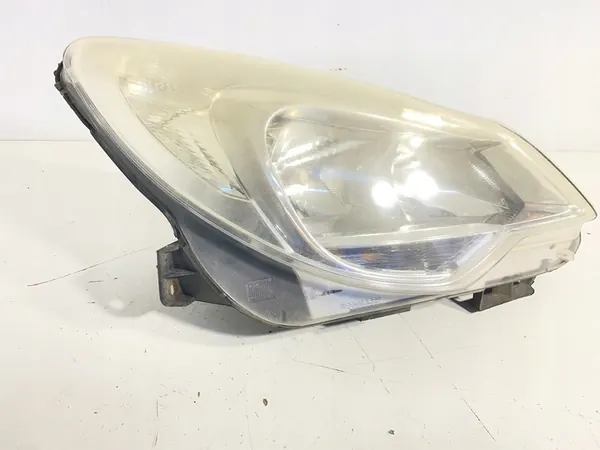 Oikea Etuvalaisin Opel Corsa D Lift EU image 5