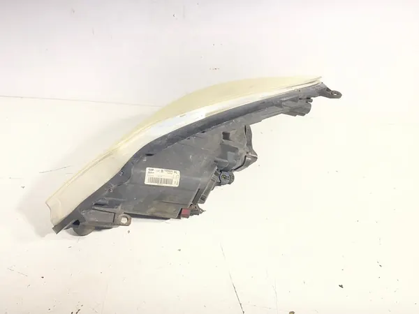 Oikea Etuvalaisin Opel Corsa D Lift EU image 7