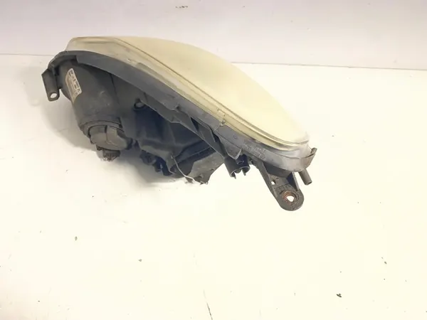 Oikea Etuvalaisin Opel Corsa D Lift EU image 8