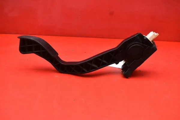 Gasklepsensor Peugeot 307 2.0 HDI 9646702180 image 4