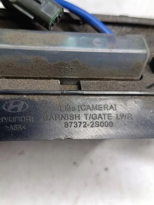 Moldagem Câmera Portão Hyundai IX35 OEM 873722S000 image 10