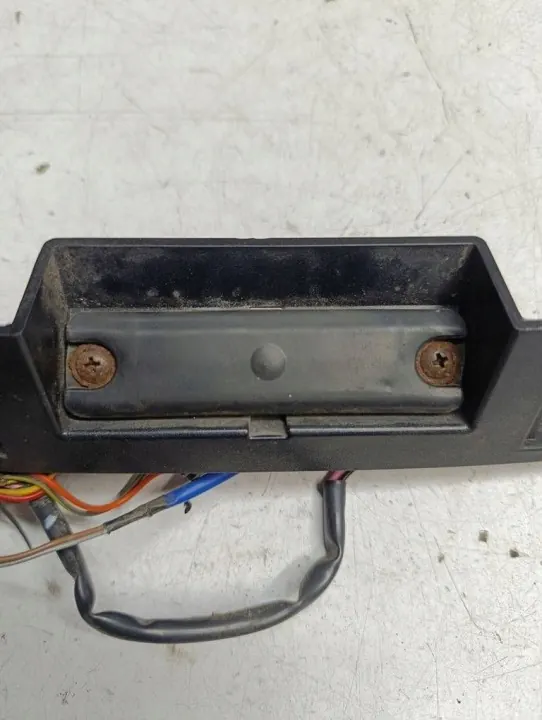 Moldagem Câmera Portão Hyundai IX35 OEM 873722S000 image 5
