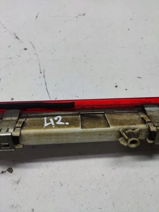 Tredje bromsljus Mercedes-Benz OEM A4479060800 image 9